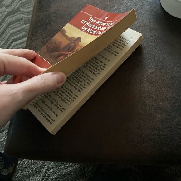 2 Vintage 1981 mint condition books by Mark Twain - Picture 4 of 10